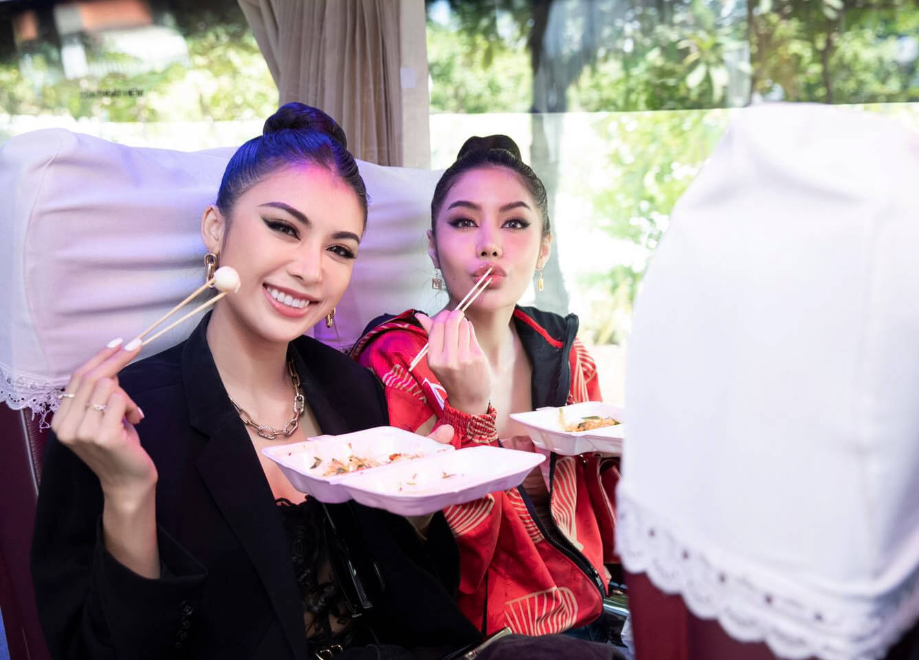Vietravel hân hạnh đồng hành cùng đoàn chủ tịch Miss Grand International và Top 10 Miss Grand Thái Lan 2022 đến Việt Nam